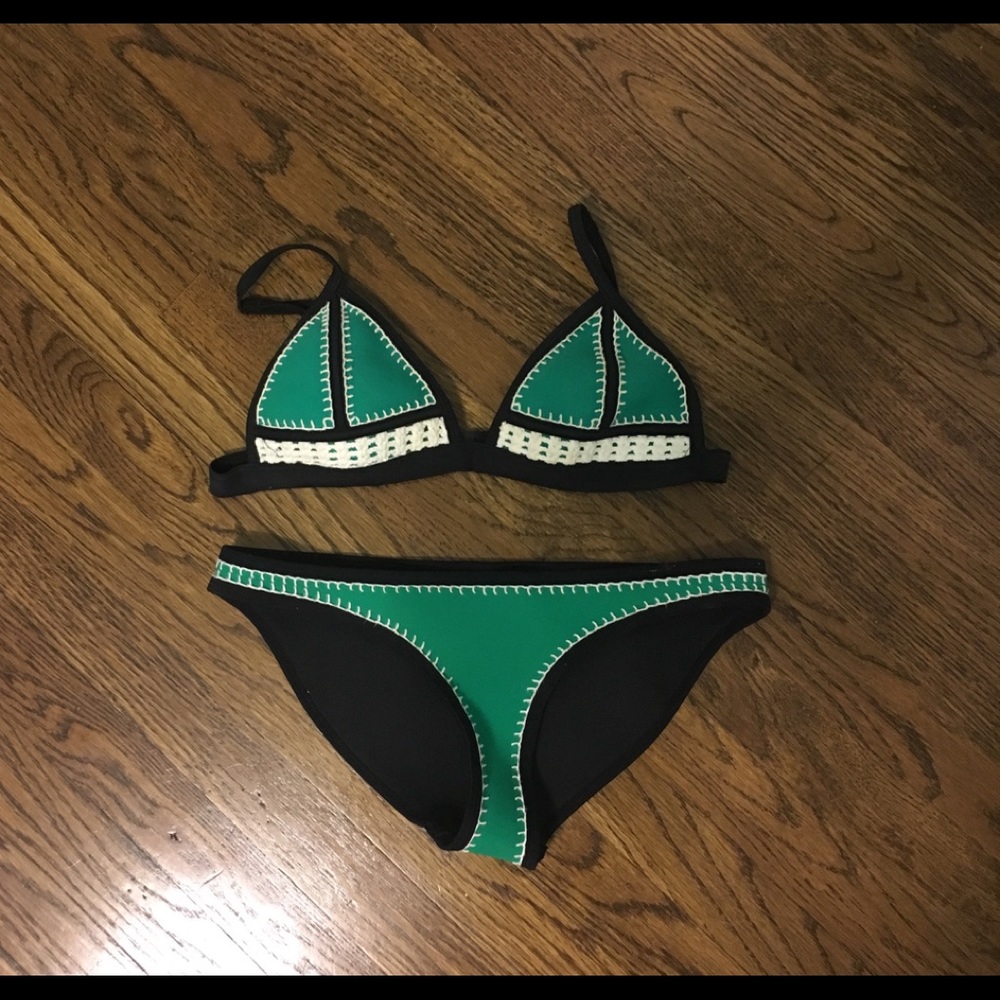 Triangl Bikini Top ONLY